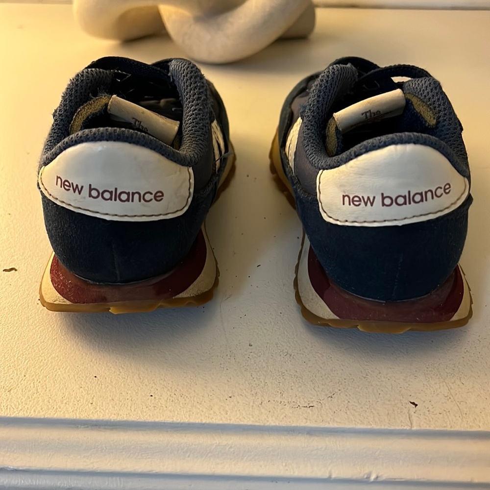New Balance sneakers 237 size 8 toddler